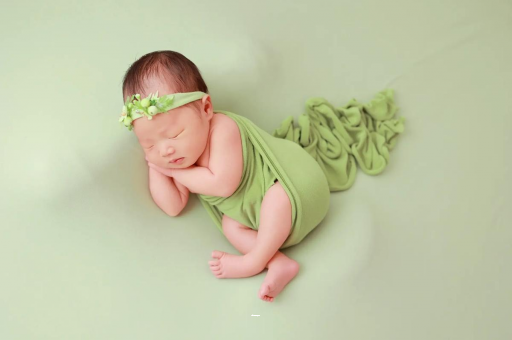 广州代怀供卵公司如何给宝宝晒太阳